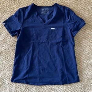 Figs Catarina single pocket v-neck scrub top